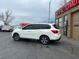 2017 NISSAN PATHFINDER