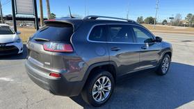2019 JEEP CHEROKEE SUV 4-CYL, TURBO, 2.0 LITER LATITUDE PLUS SPORT UTILITY 4D at Auto Source NC LLC in Rocky Mount, NC  35.97406974990071, -77.80063291535654