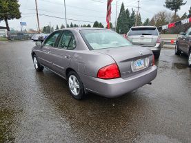 2004 Nissan Sentra - Image 4