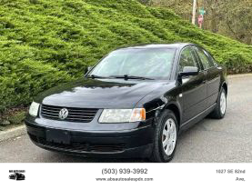1999 VOLKSWAGEN PASSAT SEDAN V6, 2.8 LITER GLS SEDAN 4D