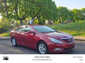 2013 HYUNDAI SONATA SEDAN 4-CYL, PZEV, 2.4 LITER GLS SEDAN 4D