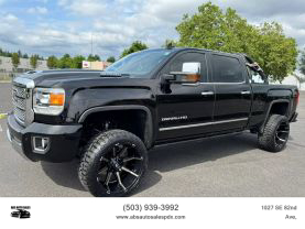 2019 GMC SIERRA 3500 HD CREW CAB PICKUP V8, TURBO DIESEL, 6.6 LITER DENALI PICKUP 4D 6 1/2 FT