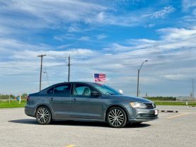 2016 VOLKSWAGEN JETTA SEDAN 4-CYL, PZEV, 1.8T 1.8T SPORT SEDAN 4D