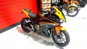2017 HONDA CBR500R ABS STREET - -