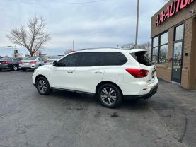 2017 NISSAN PATHFINDER