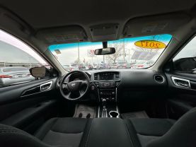 2017 NISSAN PATHFINDER