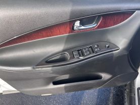 2015 INFINITI QX50 SUV V6, 3.7 LITER SPORT UTILITY 4D