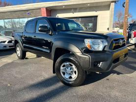 Used 2015 TOYOTA TACOMA DOUBLE CAB PICKUP 4-CYL, 2.7 LITER PRERUNNER PICKUP 4D 5 FT - LA Auto Star located in Virginia Beach, VA