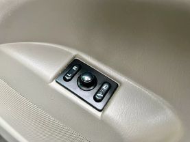 1998 NISSAN ELGRAND VAN VG33E V