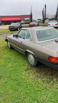 1987 Mercedes-benz 560 Series - Image 2