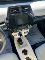 2017 TOYOTA PRIUS HATCHBACK 4-CYL, HYBRID, 1.8 LITER TWO ECO HATCHBACK 4D