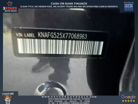 2007 KIA RONDO WAGON 4-CYL, 2.4 LITER EX WAGON 4D