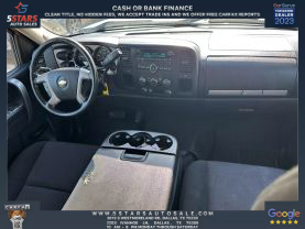 2013 CHEVROLET SILVERADO 1500 CREW CAB PICKUP V8, FLEX FUEL, 4.8 LITER LT PICKUP 4D 5 3/4 FT