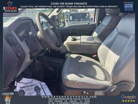 2013 FORD F350 SUPER DUTY SUPER CAB & CHASSIS CAB CHASSIS V8, FLEX FUEL, 6.2 LITER XL CAB & CHASSIS 4D