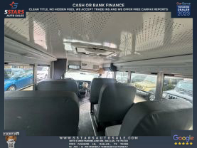 2005 CHEVROLET EXPRESS CUTAWAY CAB CHASSIS V8, 6.0 LITER VAN CAB-CHASSIS 2D