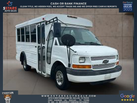 2005 CHEVROLET EXPRESS CUTAWAY CAB CHASSIS V8, 6.0 LITER VAN CAB-CHASSIS 2D