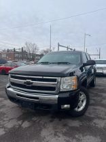 2011 CHEVROLET SILVERADO 1500 CREW CAB PICKUP V8, FLEX FUEL, 5.3 LITER LT PICKUP 4D 5 3/4 FT
