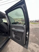 2011 CHEVROLET SILVERADO 1500 CREW CAB PICKUP V8, FLEX FUEL, 5.3 LITER LT PICKUP 4D 5 3/4 FT