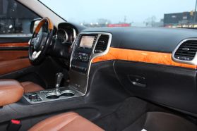 2011 JEEP GRAND CHEROKEE SUV V8, 5.7 LITER OVERLAND SPORT UTILITY 4D