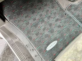 1998 NISSAN ELGRAND VAN VG33E V