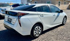 2017 TOYOTA PRIUS HATCHBACK 4-CYL, HYBRID, 1.8 LITER TWO ECO HATCHBACK 4D