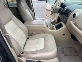 2006 FORD EXPEDITION SUV V8, 5.4 LITER EDDIE BAUER SPORT UTILITY 4D