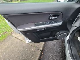 2010 SUZUKI GRAND VITARA SUV 4-CYL, 2.4 LITER PREMIUM SPORT UTILITY 4D