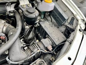 1998 NISSAN ELGRAND VAN VG33E V