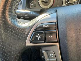 2014 HONDA ODYSSEY PASSENGER RED AUTOMATIC - Auto Spot