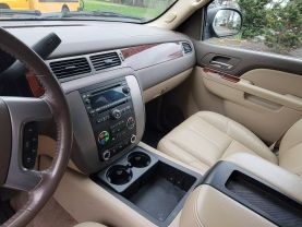 2011 GMC YUKON XL 1500 SUV V8, FLEX FUEL, 5.3 LITER SLT SPORT UTILITY 4D