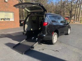 2020 CHRYSLER VOYAGER VAN V6, 3.6 LITER LXI MINIVAN 4D