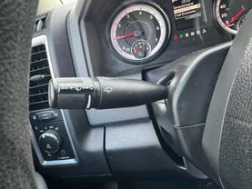 2017 RAM 1500 CREW CAB PICKUP GRAY AUTOMATIC - Auto Spot
