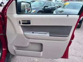 2010 FORD ESCAPE