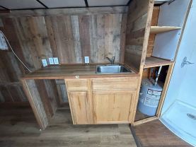 2017 LARK LARK ENCLOSED TRAILER - -