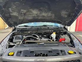 2017 RAM 1500 CREW CAB PICKUP GRAY AUTOMATIC - Auto Spot