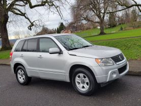 2010 SUZUKI GRAND VITARA SUV 4-CYL, 2.4 LITER PREMIUM SPORT UTILITY 4D