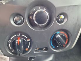 2016 NISSAN VERSA