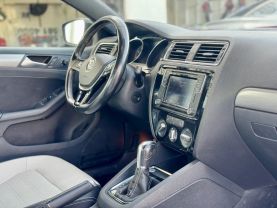 2016 VOLKSWAGEN JETTA SEDAN 4-CYL, PZEV, 1.8T 1.8T SPORT SEDAN 4D
