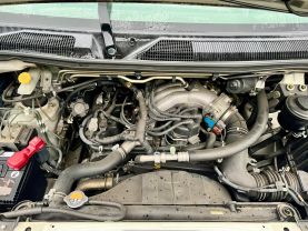 1998 NISSAN ELGRAND VAN VG33E V
