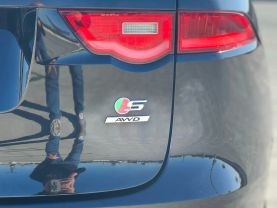 2017 JAGUAR F-PACE SUV V6, SPRCHRGD, 3.0L S SPORT UTILITY 4D