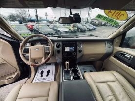 2014 FORD EXPEDITION SUV V8, FLEX FUEL, 5.4 LITER XLT SPORT UTILITY 4D