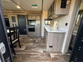 Used 2019 KEYSTONE RV OUTBACK ULTRA-LITE TRAVEL TRAILER - 280URB - LA Auto Star located in Virginia Beach, VA