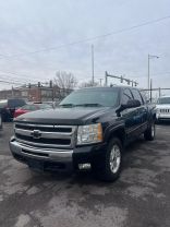 2011 CHEVROLET SILVERADO 1500 CREW CAB PICKUP V8, FLEX FUEL, 5.3 LITER LT PICKUP 4D 5 3/4 FT
