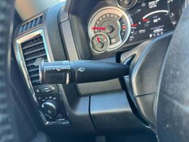 2018 RAM 1500 QUAD CAB PICKUP SILVER AUTOMATIC - Auto Spot