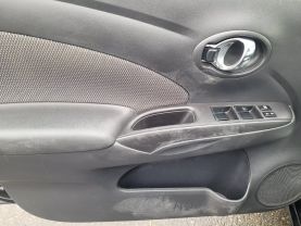 2016 NISSAN VERSA