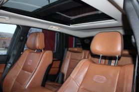 2011 JEEP GRAND CHEROKEE SUV V8, 5.7 LITER OVERLAND SPORT UTILITY 4D