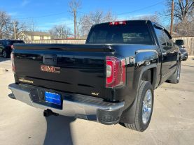 2018 GMC SIERRA 1500 CREW CAB PICKUP V8, ECOTEC3, 5.3 LITER SLT PICKUP 4D 5 3/4 FT