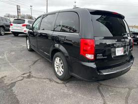 Used 2019 DODGE GRAND CARAVAN PASSENGER for $14,995 at Big Mikes Auto Sale in Tulsa, OK 36.0895488,-95.8606504