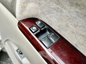 1998 NISSAN ELGRAND VAN VG33E V