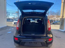 2013 KIA SOUL WAGON BLACK AUTOMATIC - Auto Spot